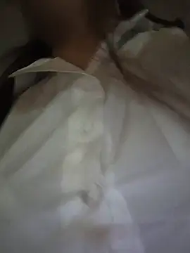 Im_Camille - show boobs in the library
