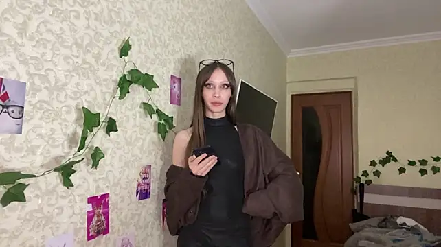 KoriLevander - It's sexy to move my hips