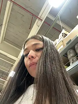 Alyshanon18 - BOOBS OUT 1MIN😱🥵