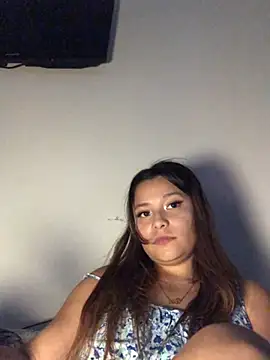 3littles - ¡Show me, pull down your thong