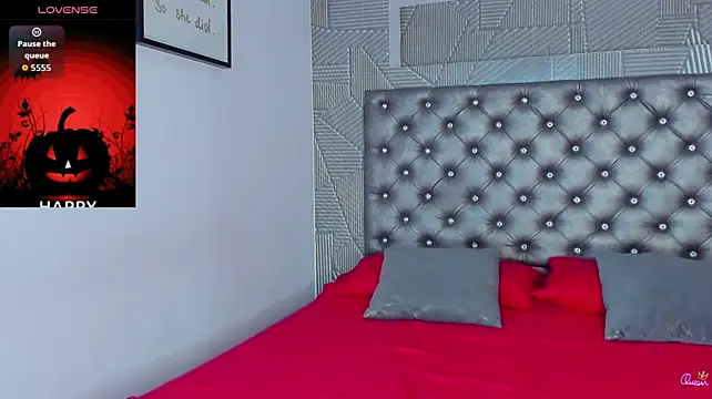 Valery_Diamond - 🖤SPANK BOOBS AND MOAN LOUDER🖤