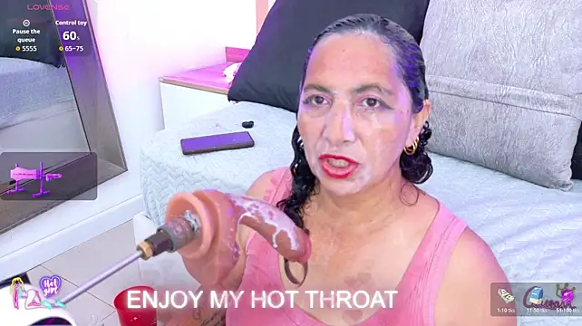 Luna_Naughty1