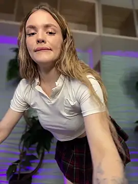 MissMolly- - OIL ON BOOBS+MASSAGE CLOSE U FACE🤗