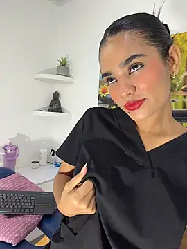 Spa-Girls - SQUIRT IN YOUR FACE