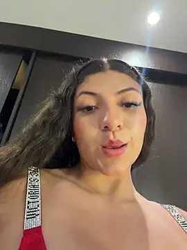 Arieel__722 - Oil in my big ass 🤤