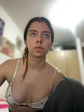 Cloew_Marz - Show and oil + Fingers in pussy