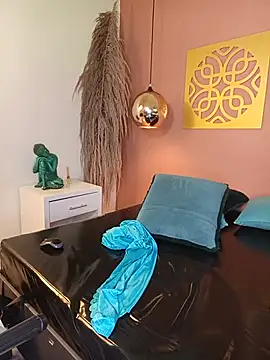 KITY_HILL - TITS WHIPPING