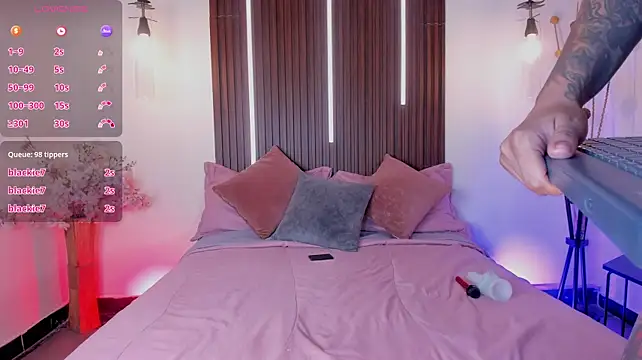 Isis_Moon - show saliva + blowjob
