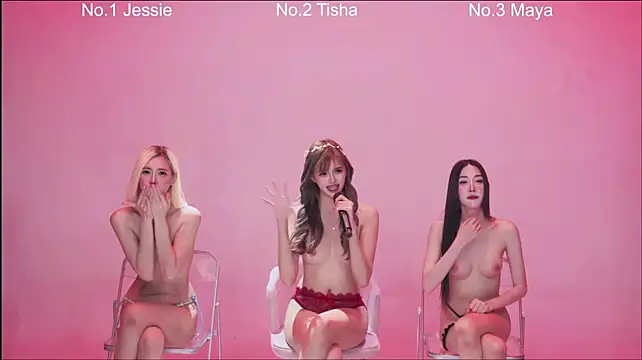 Aurora_girls - double sexy gatling