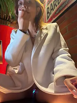 ImSeleneWild - TAKE OFF YOUR PANTIES!
