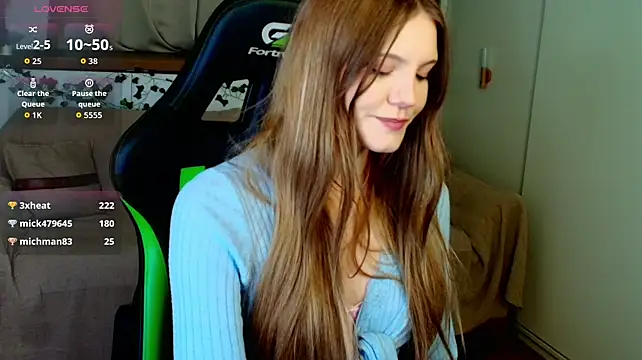 Aurelia_Thorn