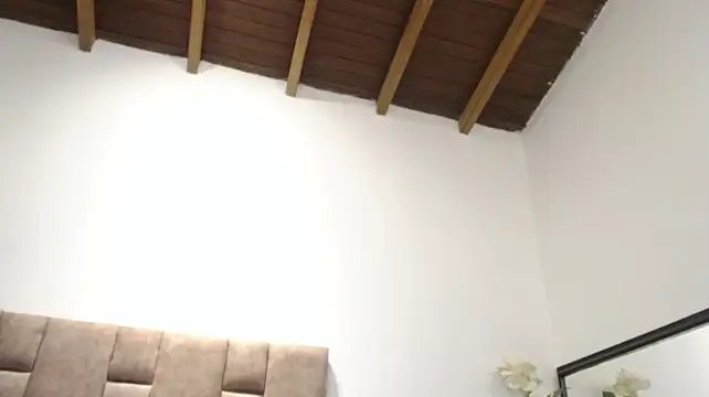 Kloewatson22 - Bra Off