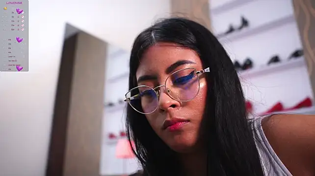 Camilaperson - flashikng tits and oil