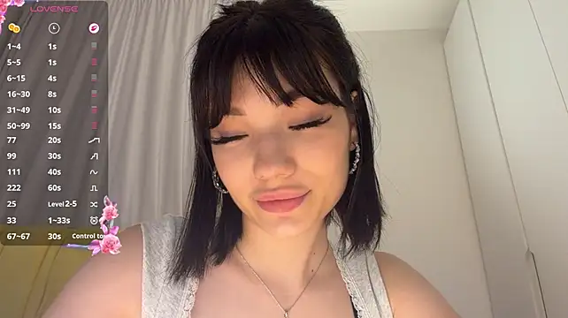 Barbie_Aria - Suck and lick my nipples