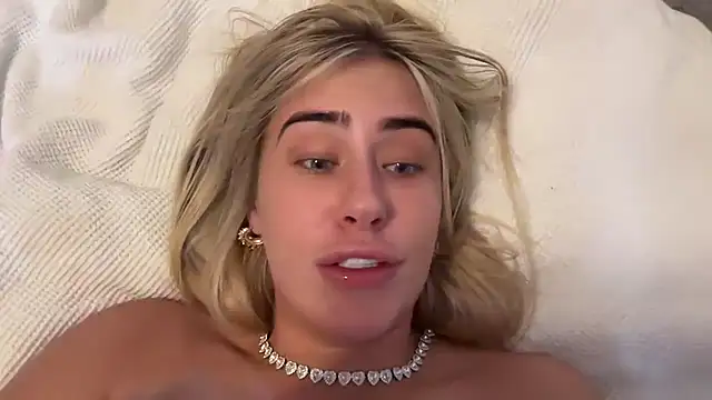 Babygalxx - pussy out