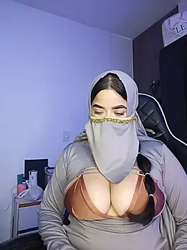 Janna_isa - face and pussy