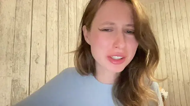 ScapedViewer - make my lips freshly kissed