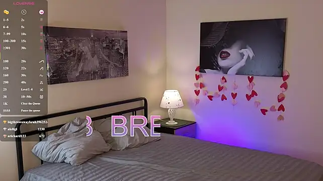 Barbara_Little - Doggy masturbate in panties