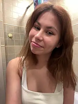 MilkKiss - Flash my boobs