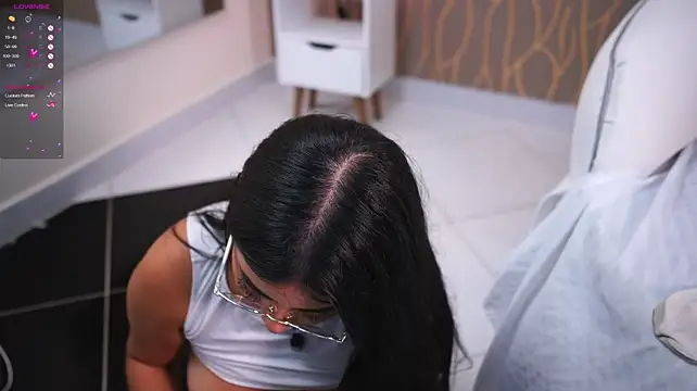 Camilaperson - flashikng tits and oil