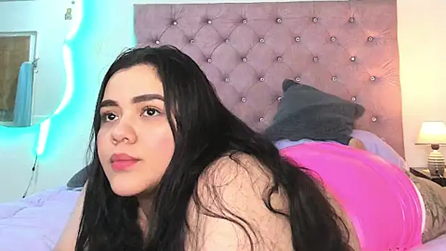 Laurenlaine - fuck pussy and ride dildo