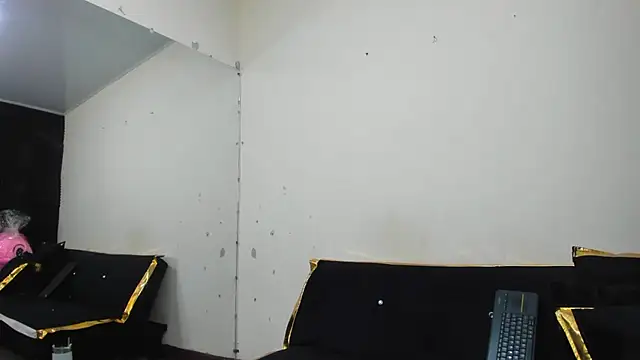 Lynn_Jones - suck boobs