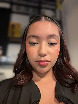 LauraDoncel - Flash Tits in public