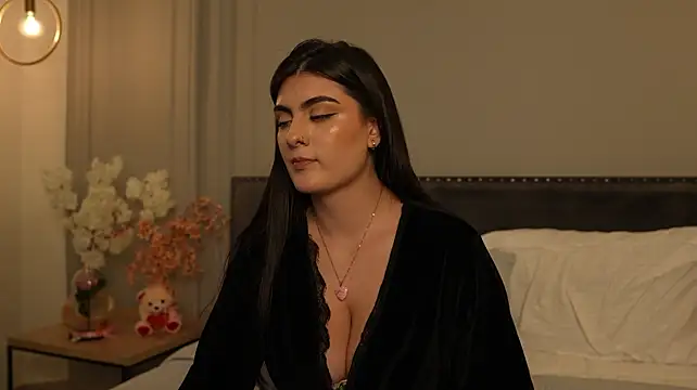 IrisBaker - last tipper win naked pic