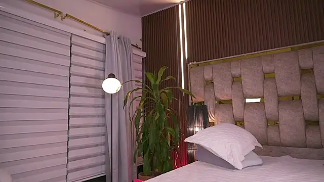 Alicia_xoxo - Naked Play Pussy