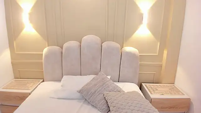 LESLYSIMPSON - ride the dildo