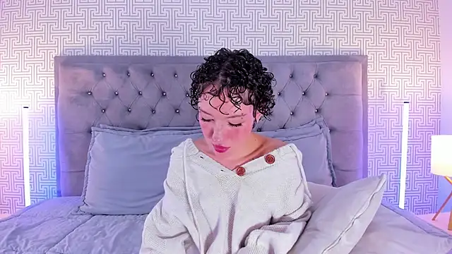 NohaCooper - off panty