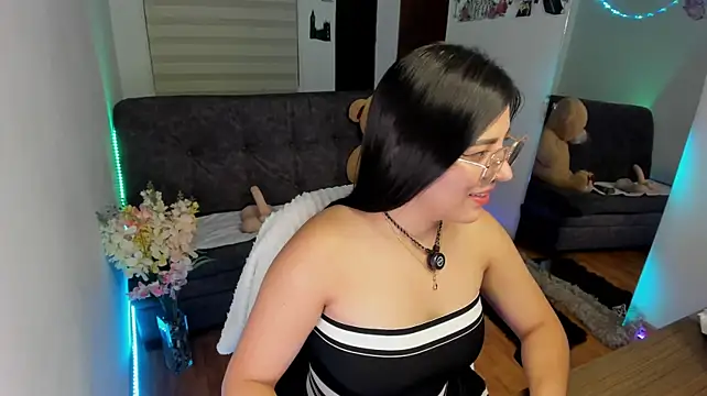 Luxxur69 - double penetration with squirt:devil: