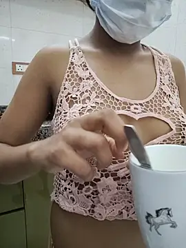 Mini-cutie - Full nude dance show