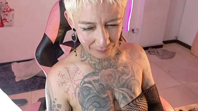 Everlyn_Sex - OILD TITS