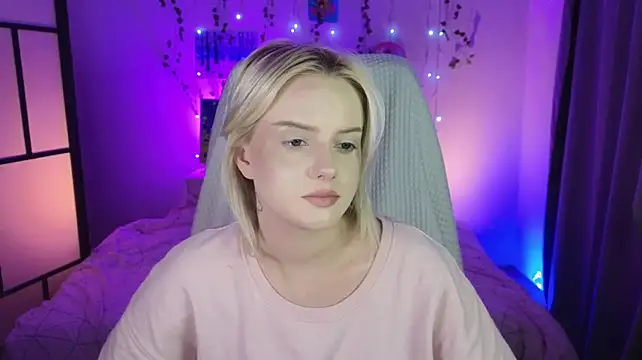 Mimi_boobo - eye contact handjob