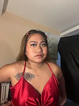 Vien_pussy69 - RIDING DILDO IN DOGGY POSE