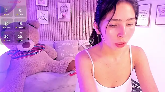 Mandy_bloom - Bra off, play with nipples