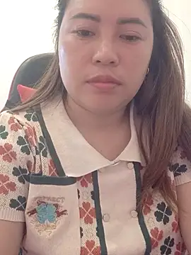 Yun_2006 - Giúp đỡ Em mùa hè nóng nực em cần ly tà