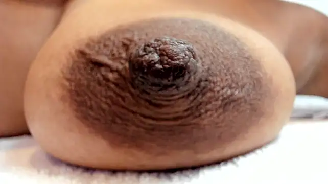 Zara_lopez - milk in pussy and squirt