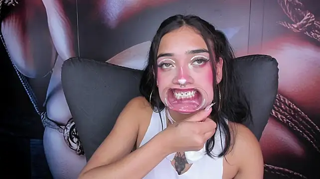 Foxy_hannah - fuck mi hard deepthroa sloopy messy