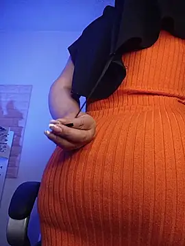 Zahra_Jalid - TWERK✨ MOVING ASS ✨