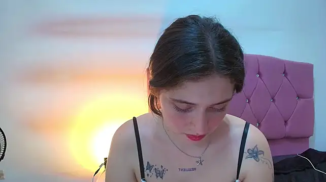 Valery_Velvet - Show Ass