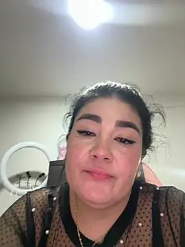 Karla_hotgirl - Moaning near a client 😈