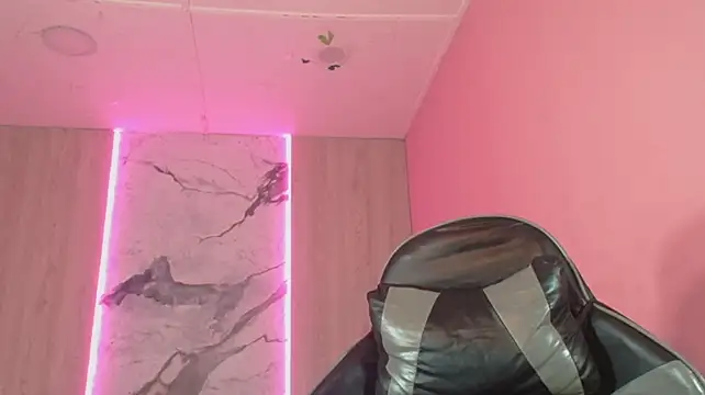 Shara_hot26