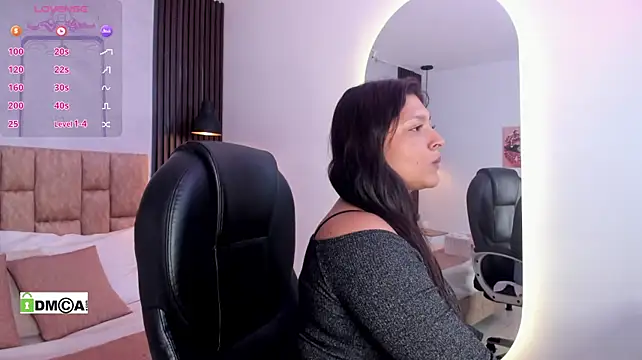 Abby_palmer1 - whip tits and ice nipples