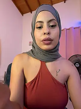 JannaNader12 - Big squirt in your mouth