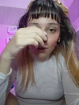 Hairy_ptt - Squirt + stripties sexy + twerk