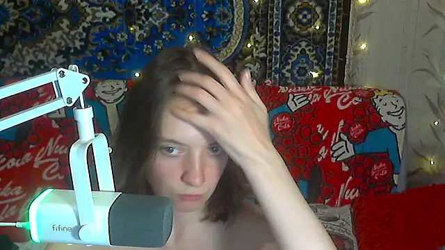 Babychloeshow - Strip to sexy lin for 5 min! 🎒⏱️