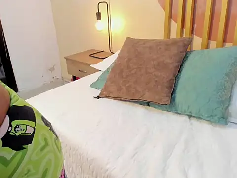 Abby_Bakers - SHOW MILK FROM TITS
