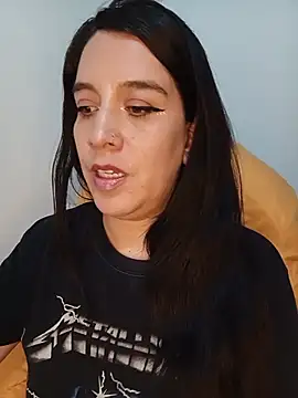 Gaby_velvet - FULL NAKED + 2 FINGER IN ME PUSSY